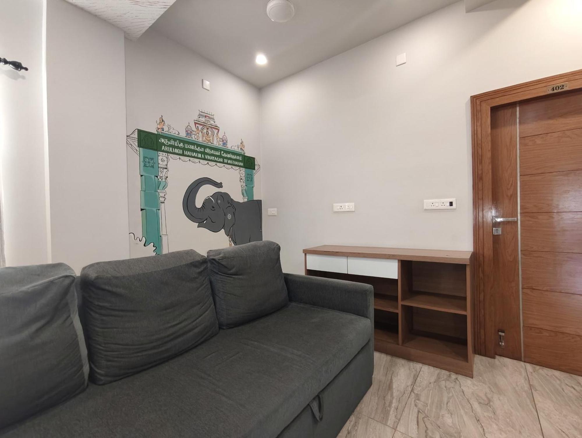 Classio Residency ปอนดิเชอรี ภายนอก รูปภาพ